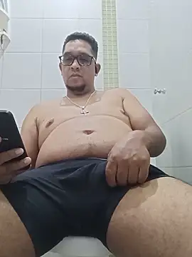 Snapshot of gordogruesa chatting on 2, 6, 2026 gordogruesa online show from 2, 6, 2026