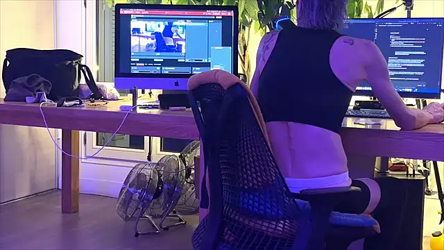 Snapshot of irohsako chatting on 15, 4, 2026 irohsako online show from 15, 4, 2026