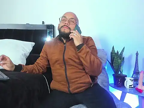 King bear 25 online show from 5, 3, 2026