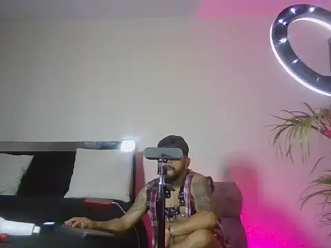 King bear 25 online show from 28, 2, 2026