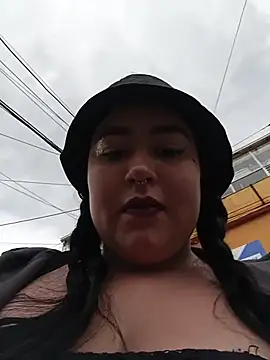 Freckless  online show from 21, 4, 2026