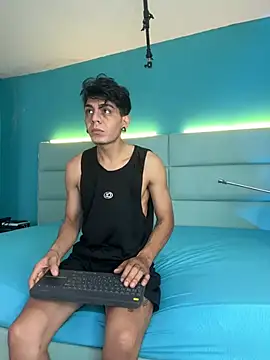 abrilandjulian online show from 23, 2, 2026