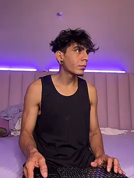 abrilandjulian online show from 27, 3, 2026