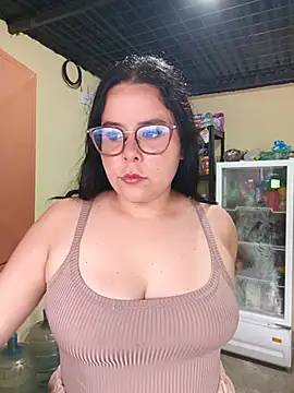 Snapshot of Blanquita_vip chatting on 8, 7, 2026 Blanquita vip online show from 8, 7, 2026