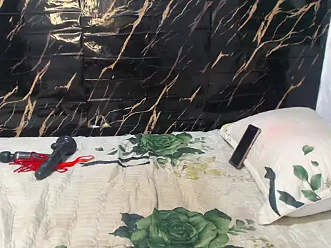 MaturePrettyLady01 online show from 14, 2, 2026