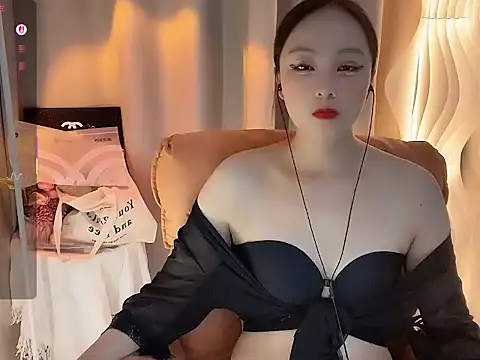 Lydia-668 online show from 17, 2, 2026