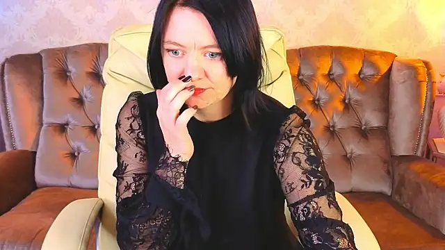 Ingrit tass online show from 3, 3, 2026