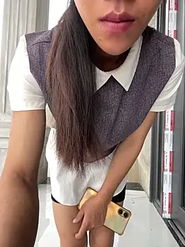 sunae-sex online show from 30, 6, 2026