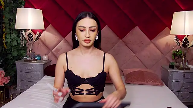 VictoriaLanes online show from 6, 3, 2026