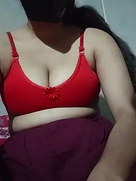 Snapshot of tanisha-me chatting on 4, 3, 2026 tanisha-me online show from 4, 3, 2026