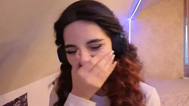 Blissmissataeses online show from 16, 2, 2026