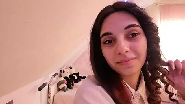 Blissmissataeses online show from 6, 3, 2026