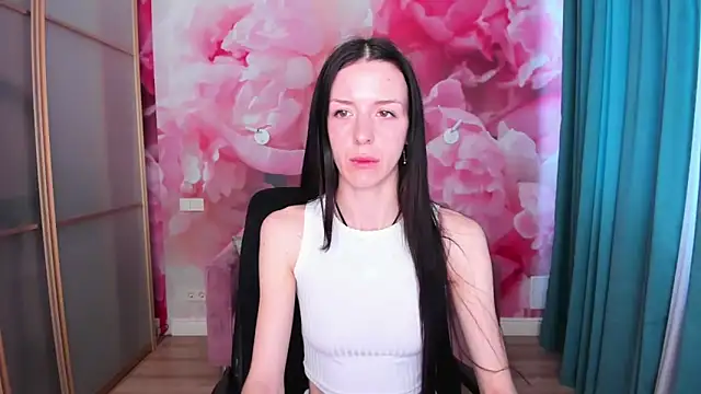 Snapshot of NoirDiva chatting on 15, 5, 2026 NoirDiva online show from 15, 5, 2026