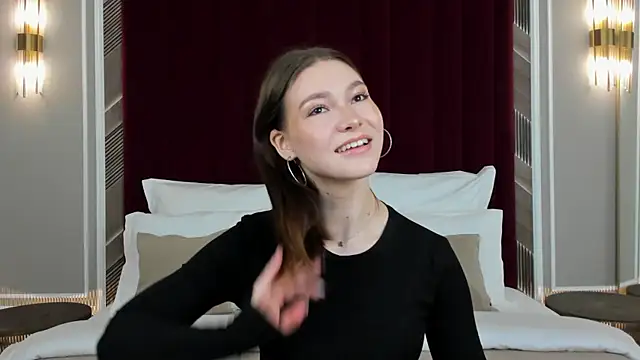 RebecaFields online show from 4, 4, 2026