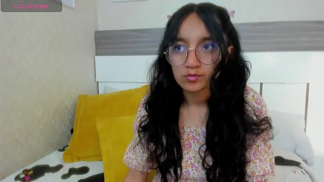 Emilyblussh online show from 23, 2, 2026