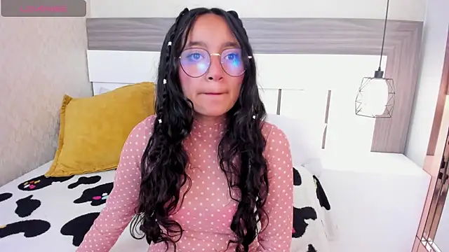 Emilyblussh online show from 10, 3, 2026