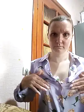 SusanGold9211 online show from 6, 3, 2026