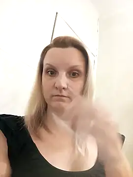 SusanGold9211 online show from 27, 2, 2026