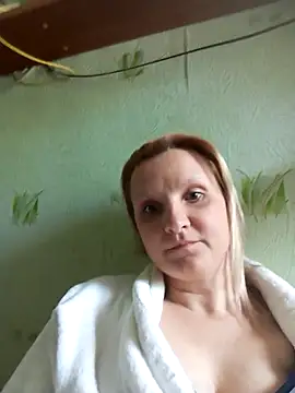 Snapshot of SusanGold9211 chatting on 12, 5, 2026 SusanGold9211 online show from 12, 5, 2026