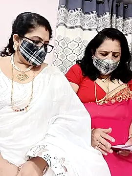 Snapshot of Kannadasexywifes chatting on 13, 6, 2026 Kannadasexywifes online show from 13, 6, 2026