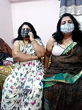 Snapshot of Kannadasexywifes chatting on 14, 7, 2026 Kannadasexywifes online show from 14, 7, 2026