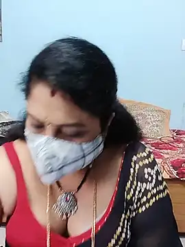 Kannadasexywifes online show from 23, 5, 2026