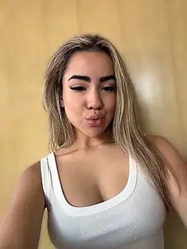 bellabarbiex online show from 21, 4, 2026