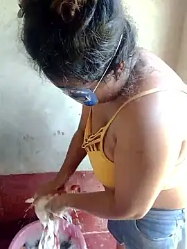 shanaya-baby77 online show from 2, 3, 2026