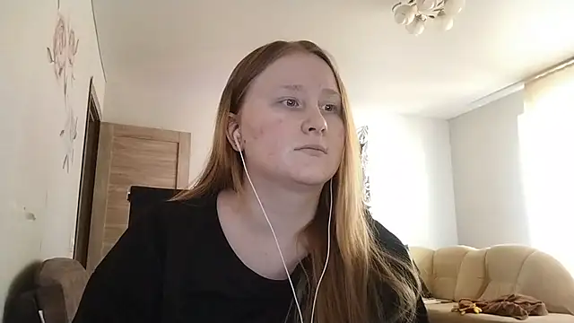 AnikaLipps online show from 20, 4, 2026