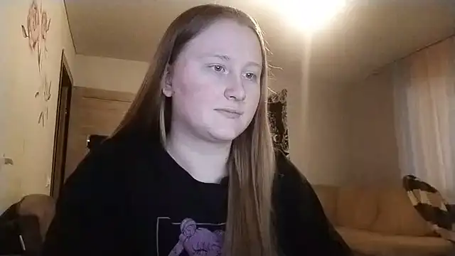 Snapshot of AnikaLipps chatting on 13, 5, 2026 AnikaLipps online show from 13, 5, 2026