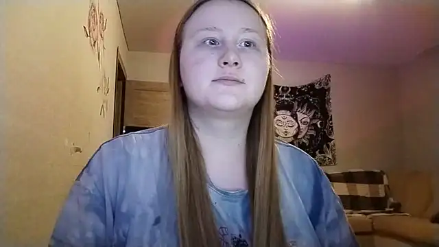 AnikaLipps online show from 8, 3, 2026