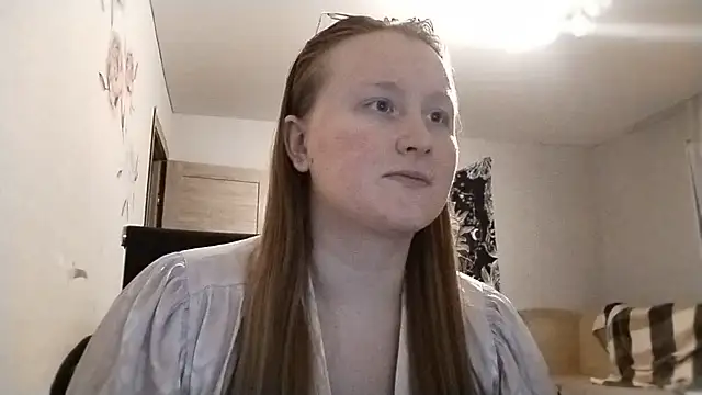 Snapshot of AnikaLipps chatting on 4, 6, 2026 AnikaLipps online show from 4, 6, 2026