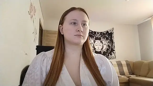 AnikaLipps online show from 25, 3, 2026