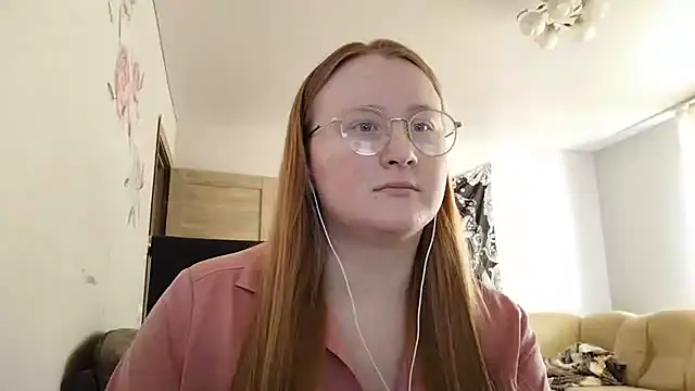 AnikaLipps online show from 22, 3, 2026