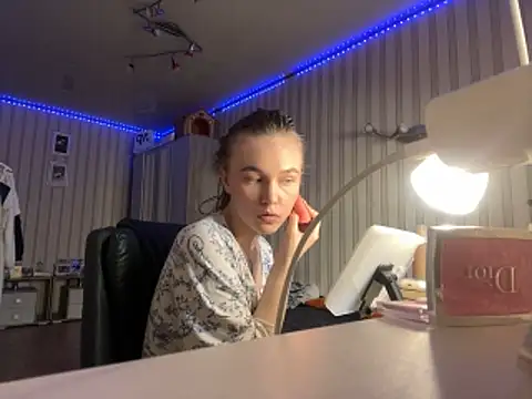 melissashineee online show from 28, 2, 2026