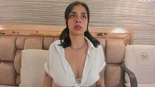 annie shine  online show from 20, 2, 2026