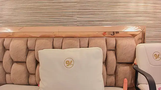 annie shine  online show from 22, 2, 2026