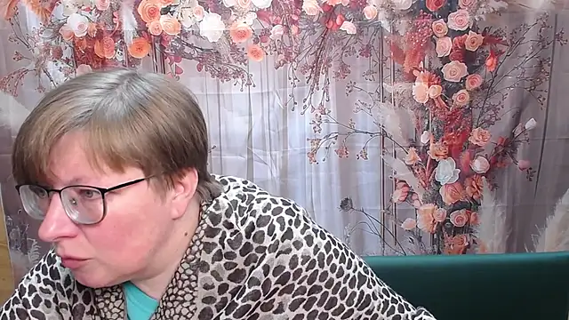 RadaChudna online show from 15, 4, 2026