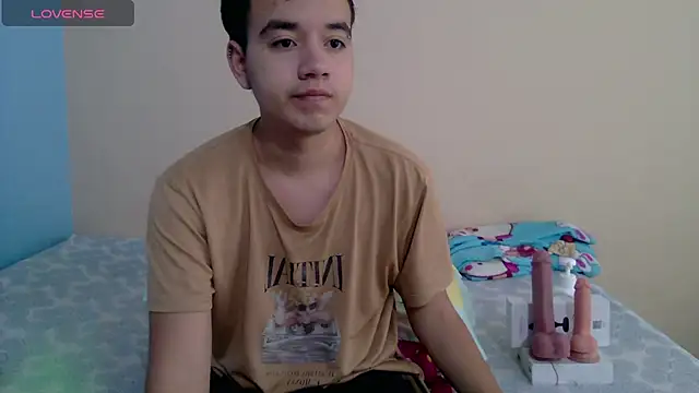 Snapshot of IronDante chatting on 19, 6, 2026 IronDante online show from 19, 6, 2026