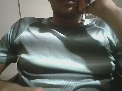 0BANANABANANA0 online show from 15, 2, 2026