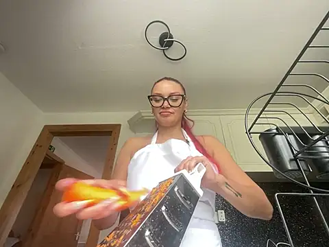 FoxyValentine online show from 3, 7, 2026