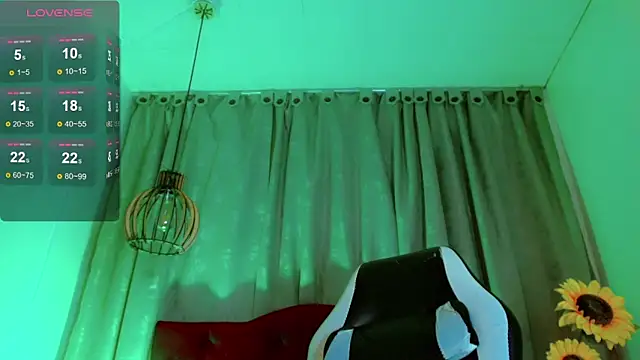 Cayetana Black  online show from 17, 2, 2026