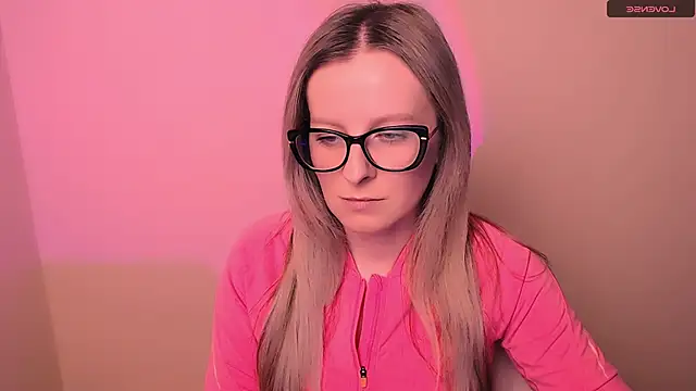 AnnePeach online show from 24, 2, 2026