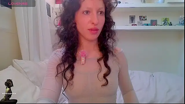 Snapshot of rhizomata chatting on 13, 7, 2026 rhizomata online show from 13, 7, 2026