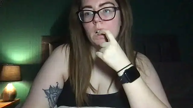 CurvyBx online show from 21, 2, 2026
