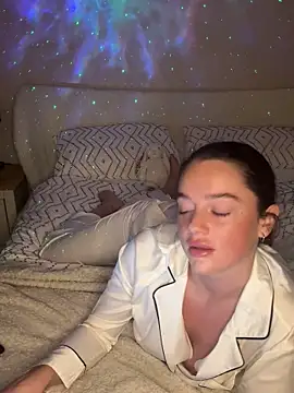 Maisierose online show from 15, 2, 2026