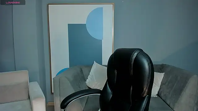 CarolineEvans x online show from 22, 2, 2026