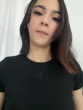 CarolineEvans x online show from 24, 4, 2026