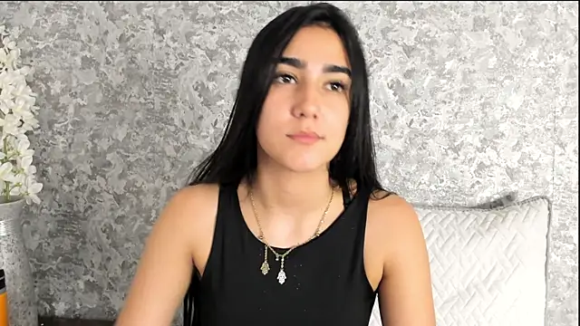 Snapshot of Anika_H chatting on 29, 4, 2026 Anika H online show from 29, 4, 2026