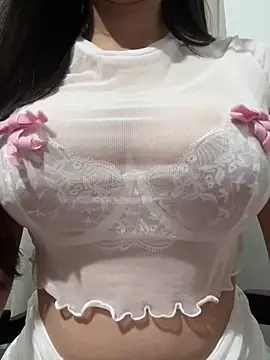 BabiCastelari online show from 28, 2, 2026